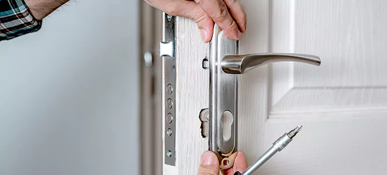 Front Door Knob Repair in Palmetto Bay, FL